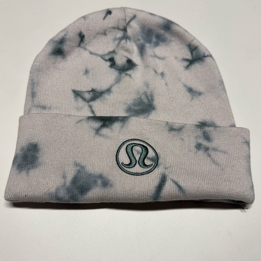 lululemon athletica Tie-Dye Beanie - Gray and Black